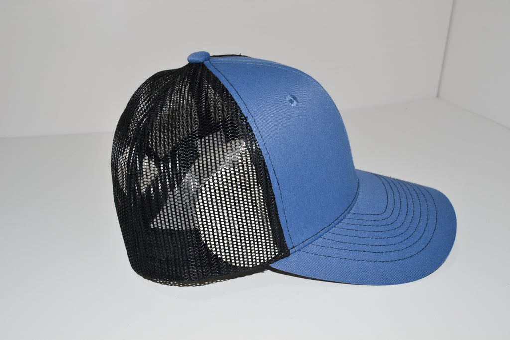 Gorra Woofh Trucker – Blue & Black Edition